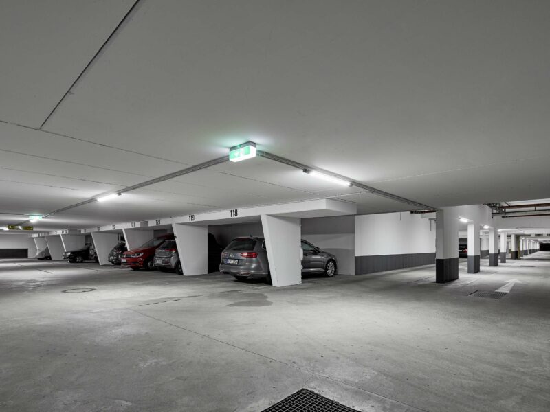 Mehrheit der Deutschen will intelligente Lichtsysteme in Parkhäusern