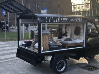Cashmere sale directly from the trailer in Milan.