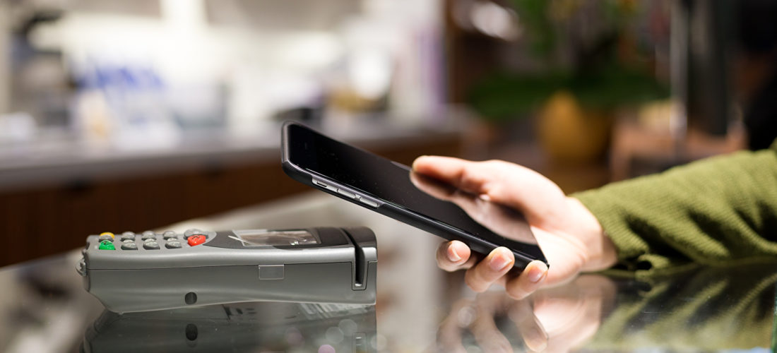 EHI-Studie „Kartengestützte Zahlungssysteme 2019“: kontaktlos und mobil