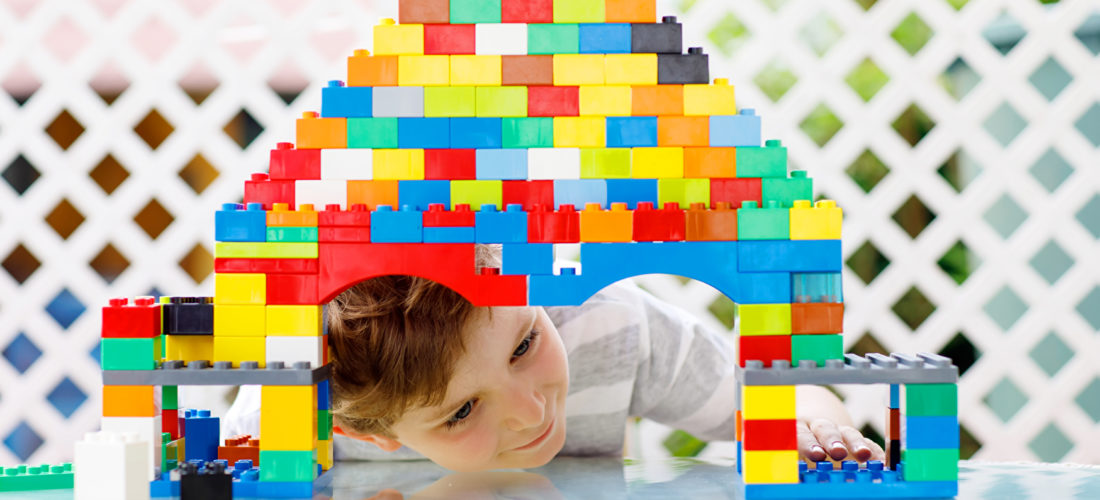 surge Discrimination Pakistan Designing the LEGO store of the future | EuroShop365