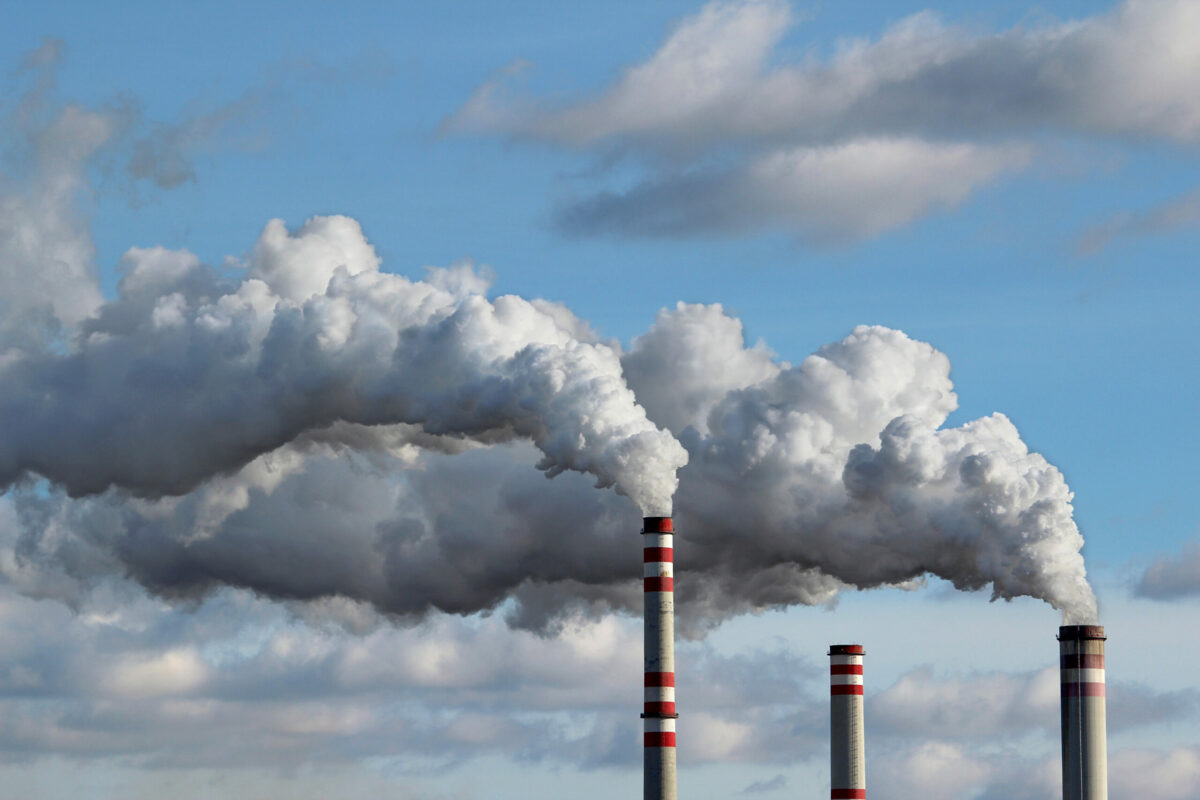 Retailers halve carbon emissions since 2005