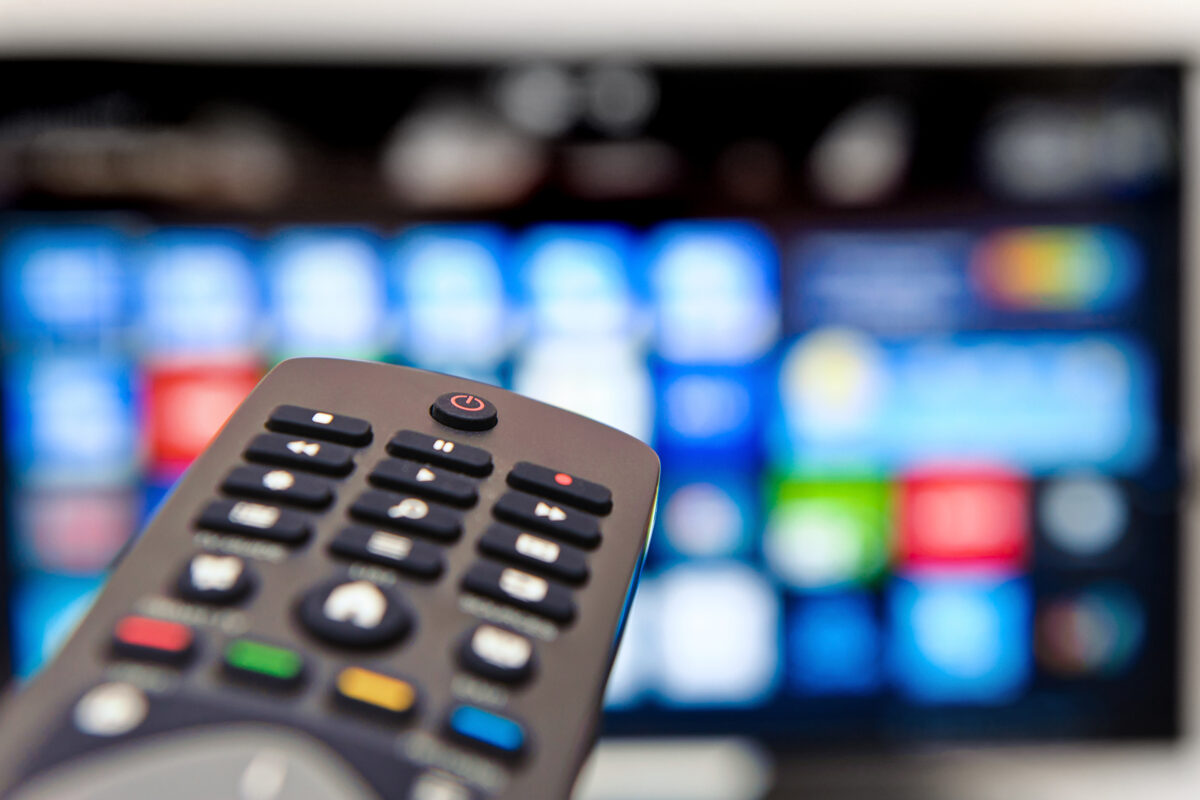 Smart TV voice assitant transactions to approach $500 million in 2023